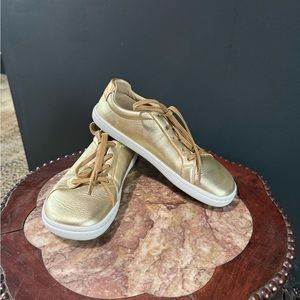 Origo The Everyday Sneaker for Women | Gen 3 in Natural Leather in gold